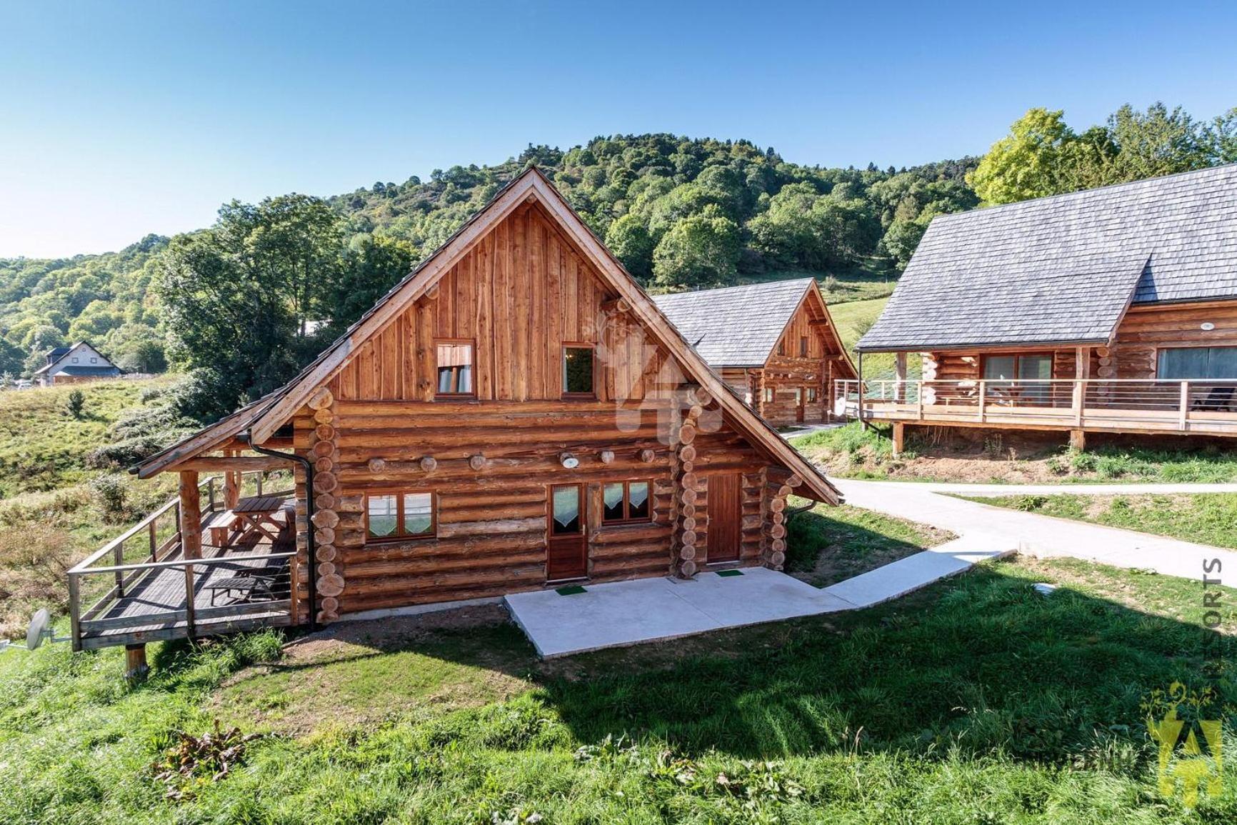 Chalets De Fougerousse Chambon-sur-Lac Exterior foto